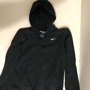 Nike Classic Fleece Hoodie